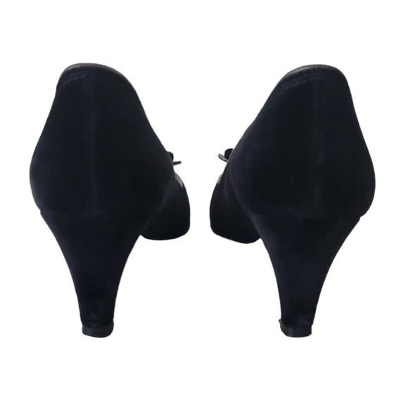 MARC JACOBS Velvet Closed Toe Heels - Picture 6 of 8